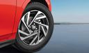 Hyundai_elite_i20_diamond_cut_alloy_wheels`