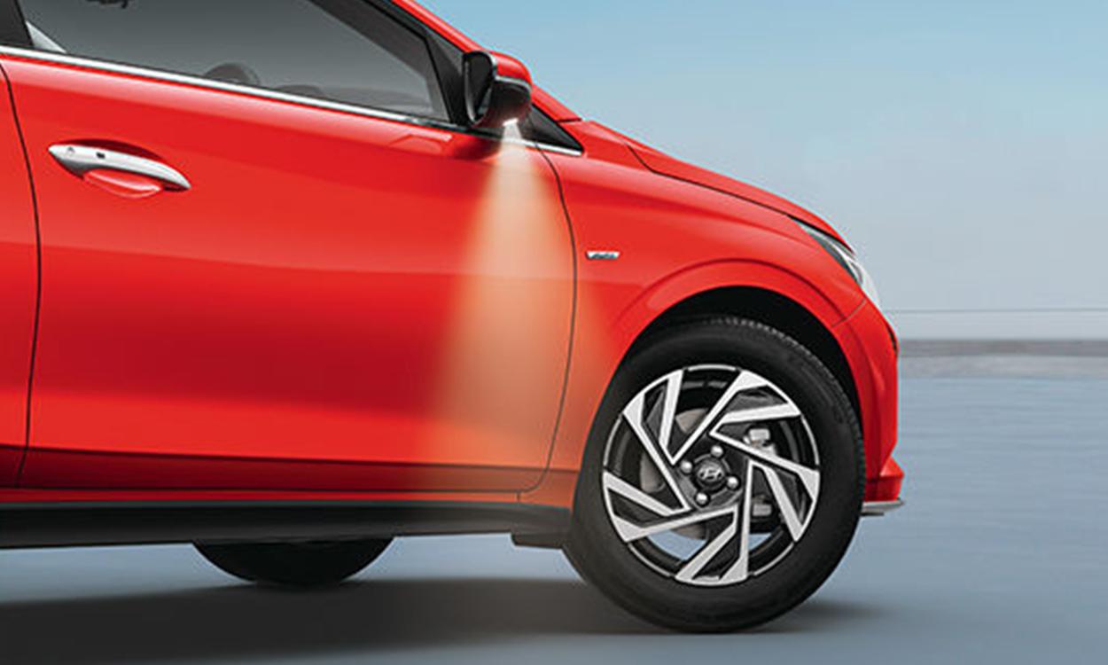 All new elite_i20_puddle_lamps_with_welcome_function