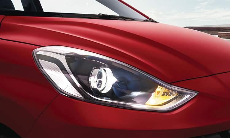 Hyundai_grand_i10_nios_headlight