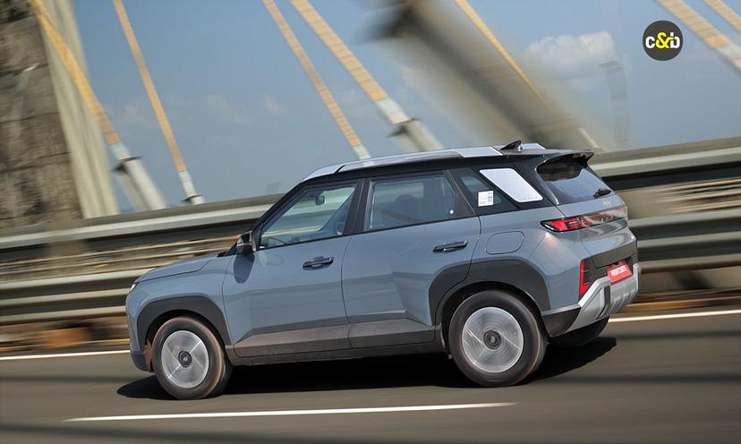 Hyundai Venue Rideview 3