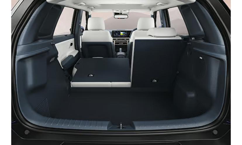 Hyundai Venue Foldable Seats