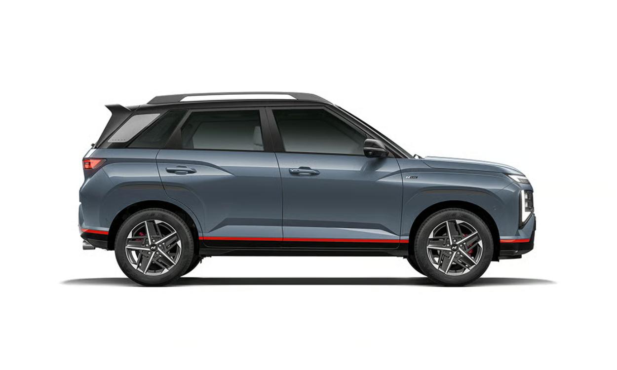 Hyundai Venue N Line Sideview