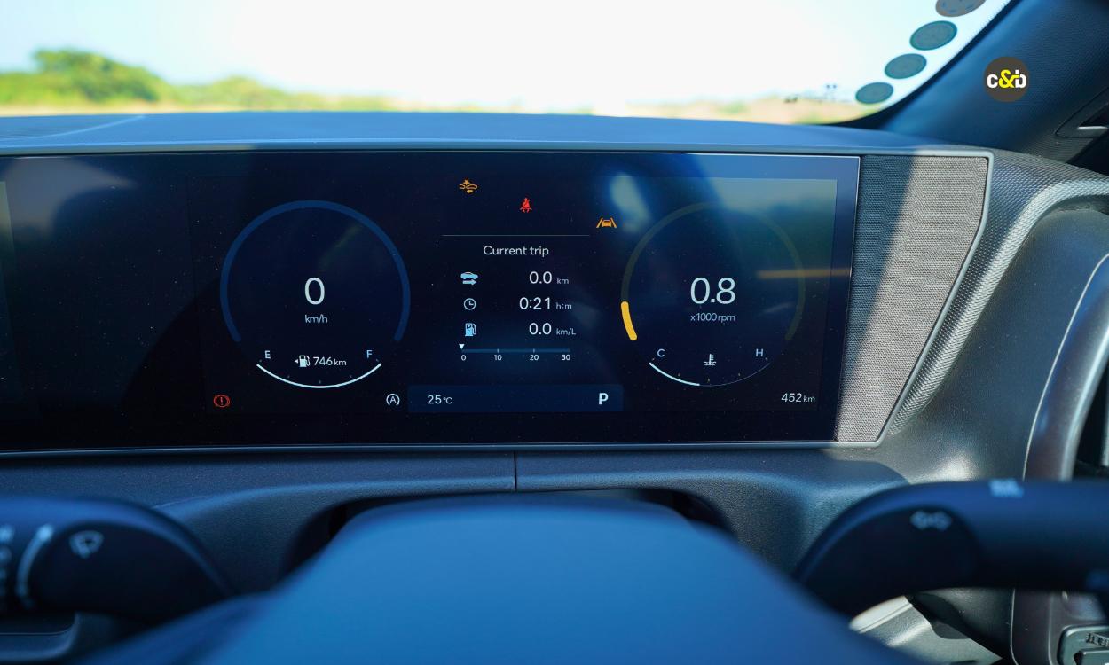 2025 Hyundai Venue N Line Interior Information Display