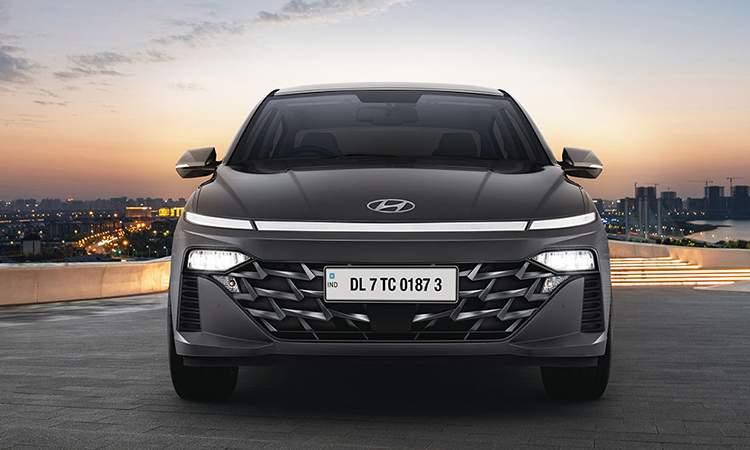 2023 hyundai verna frontview