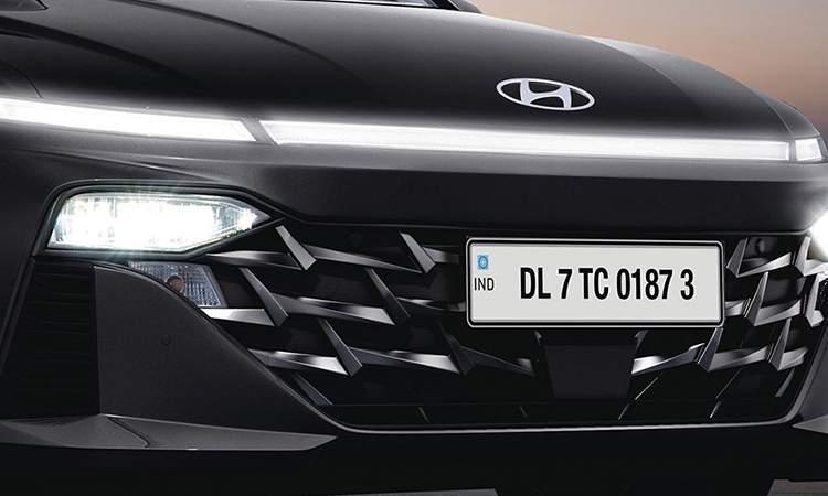 2023 Hyundai Verna Grill