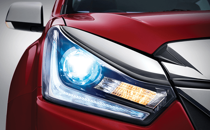 Isuzu D Max V Cross Headlight