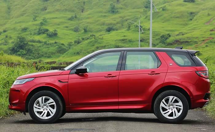Land Rover Discovery Sport Sideview