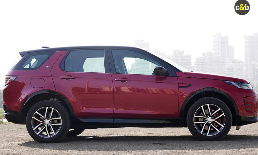 Land Rover Discovery Sport Right Side View