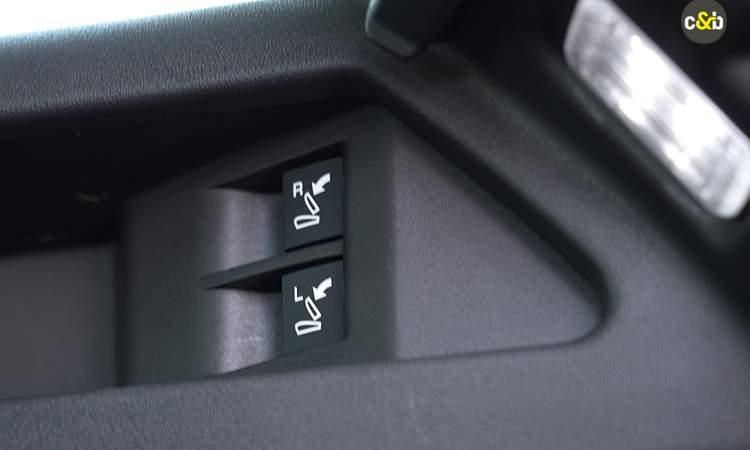 Land Rover Discovery Sport Foldable Seats Function