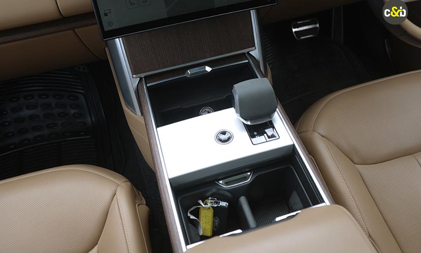 Land Rover Range Rover Gear