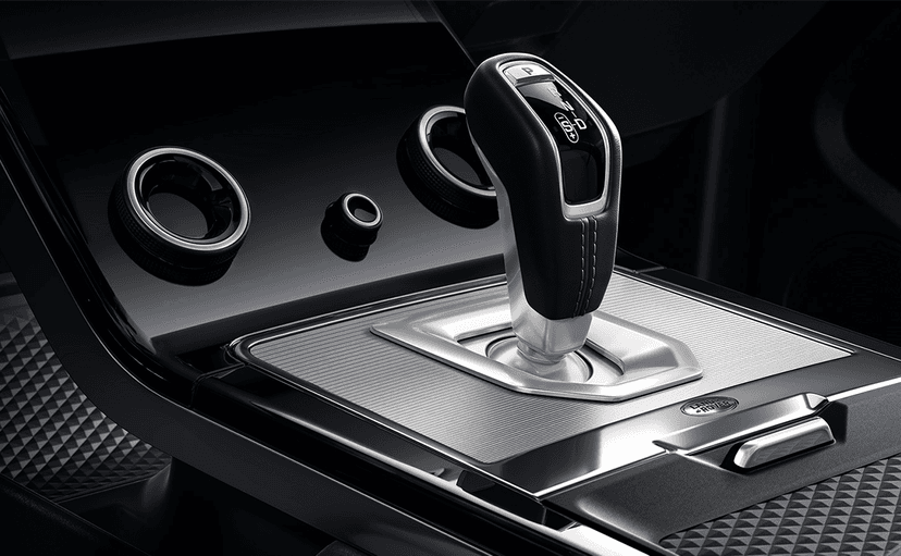 Land Rover Evoque Sport Control