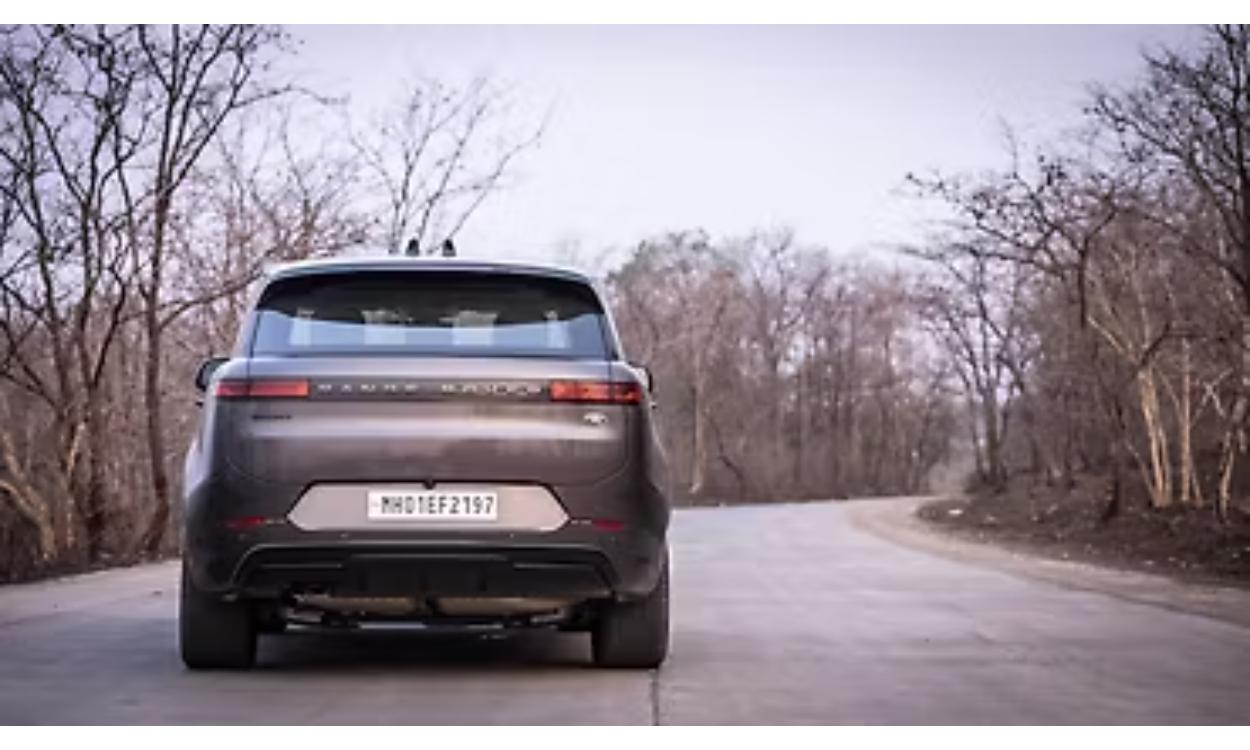 Landrover Range Roversport Rear View