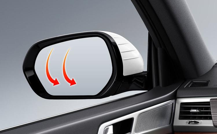 TILTING ORVMS WHEN IN REVERSE