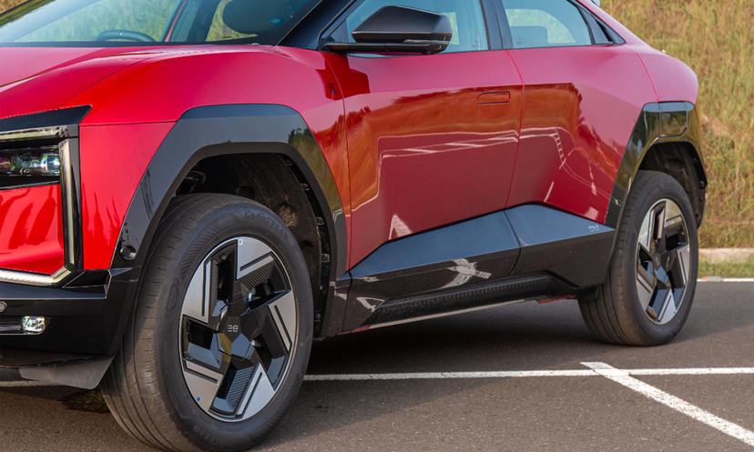 Mahindra Be 6 Dual Exterior