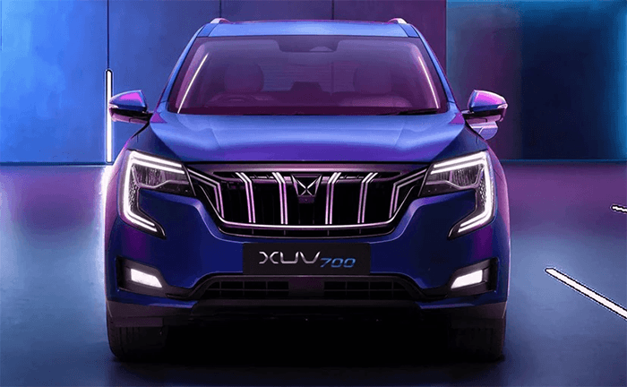 Mahindra Xuv700 Frontview