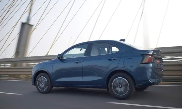 Maruti Suzuki Dzire Rideview 10