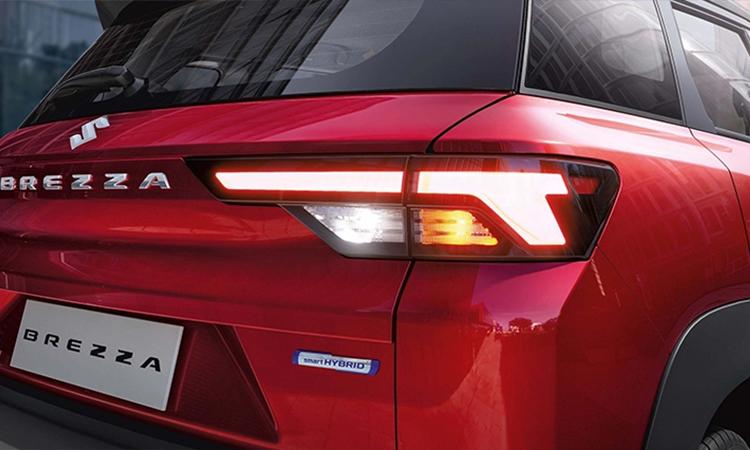 Maruti suzuki brezza tail light