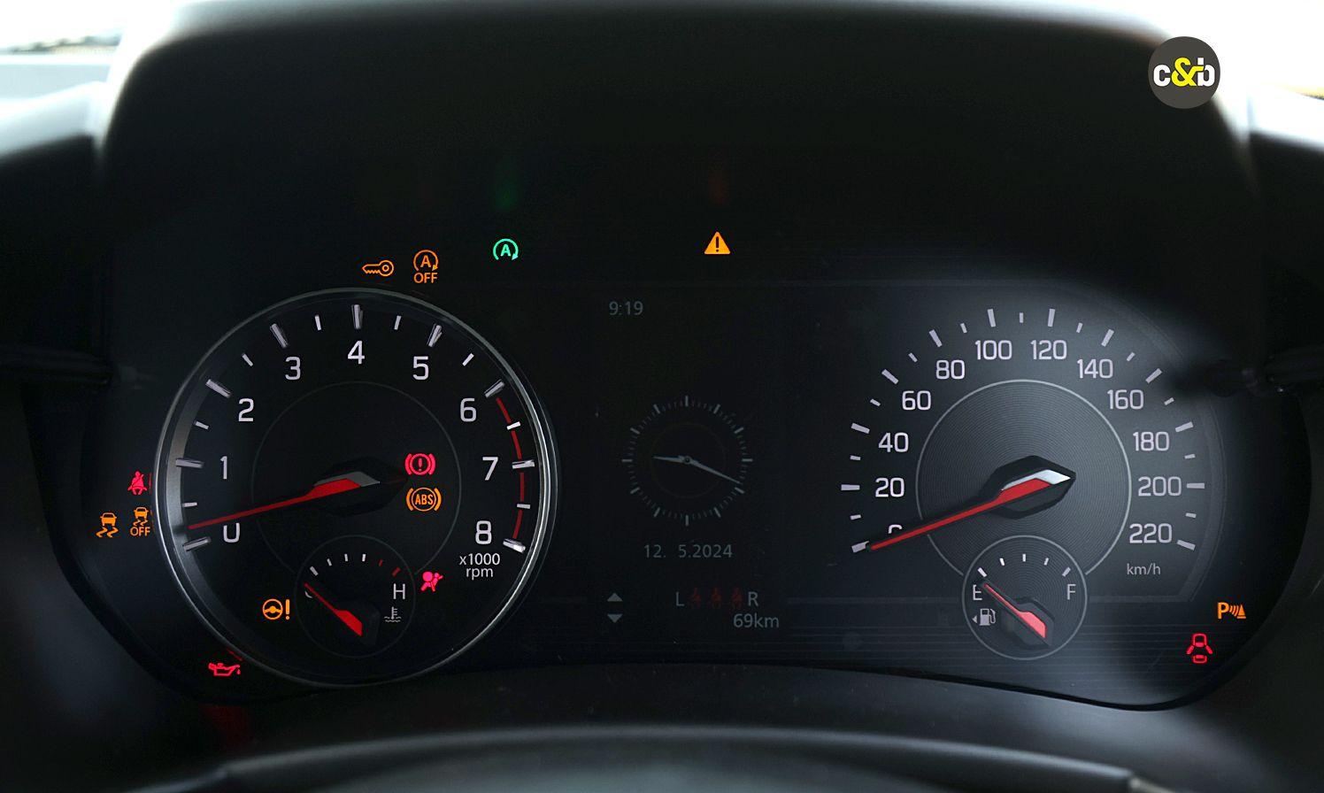 Maruti Suzuki Swift Speedometer