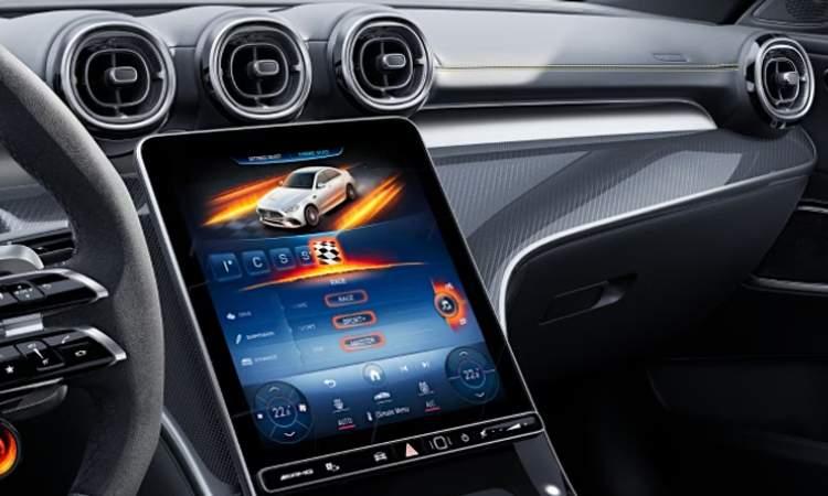 Mercedes AMG c 63 S console