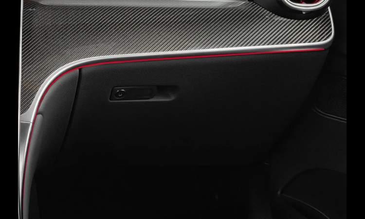 Mercedes amg gl 43 rideview glovebox