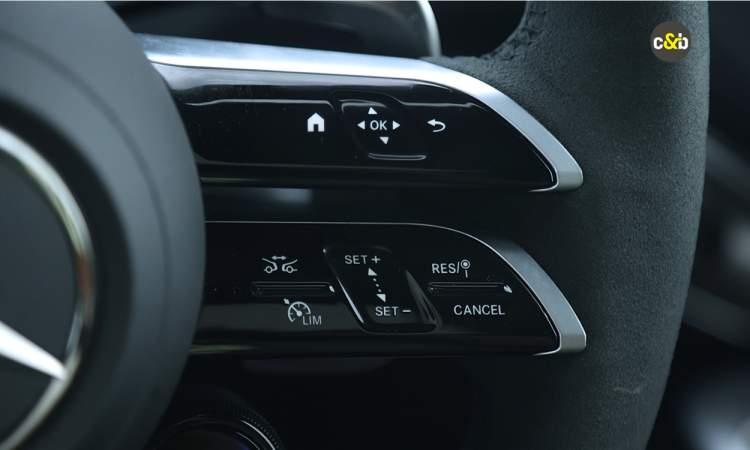 Mercedes Benz Glc43 Amg Features In Hand1