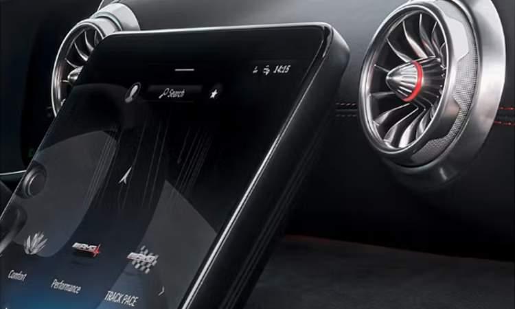 Mercedes AMG GT DIsplay