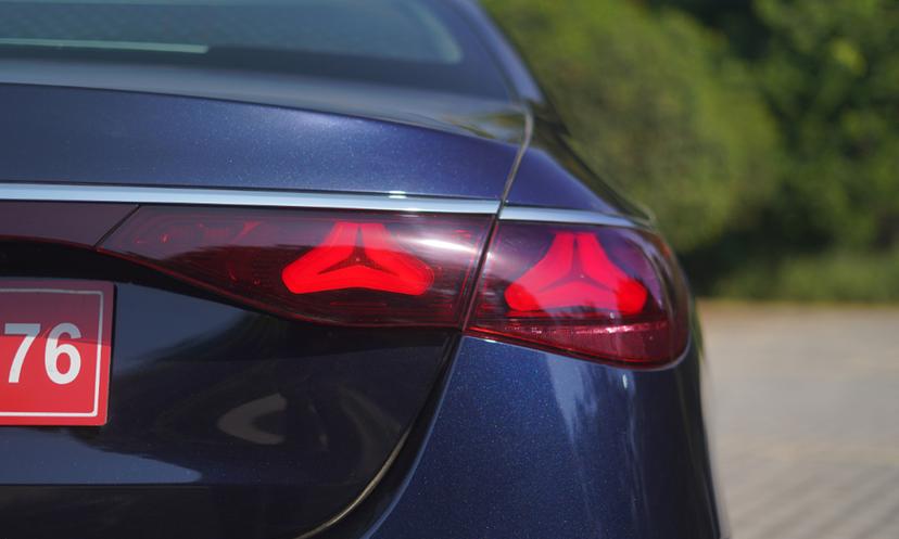 Mercedes Benz E Class Light