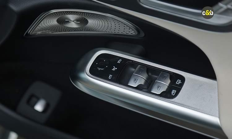 Mercedes Benz E220d arm rest