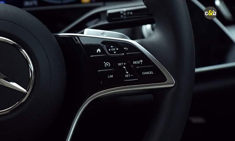 Mercedes Benz E220d Features