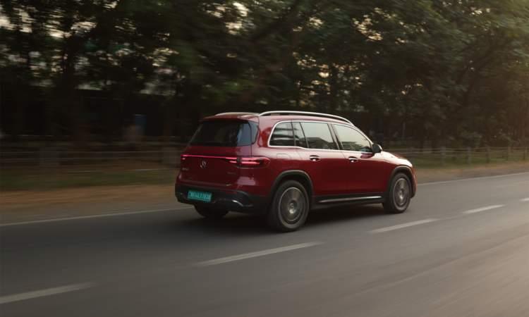 Mercedes Benz Eqb Rideview 7