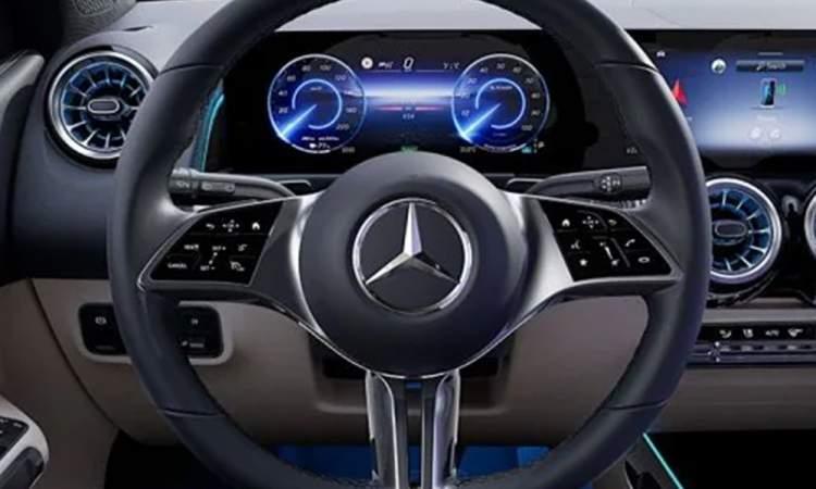 Mercedes Benz Eqb Features Comfort Steering Wheel