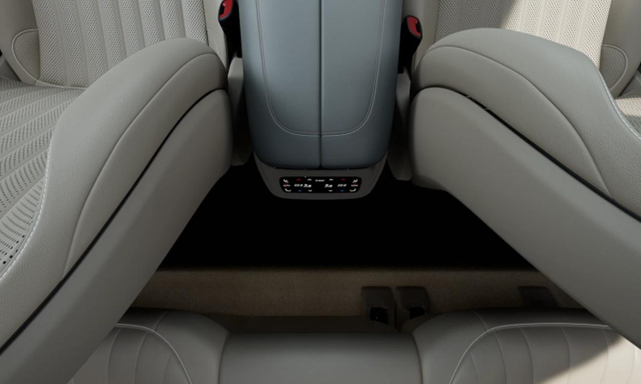Mercedes benz eqs suv comfort seats