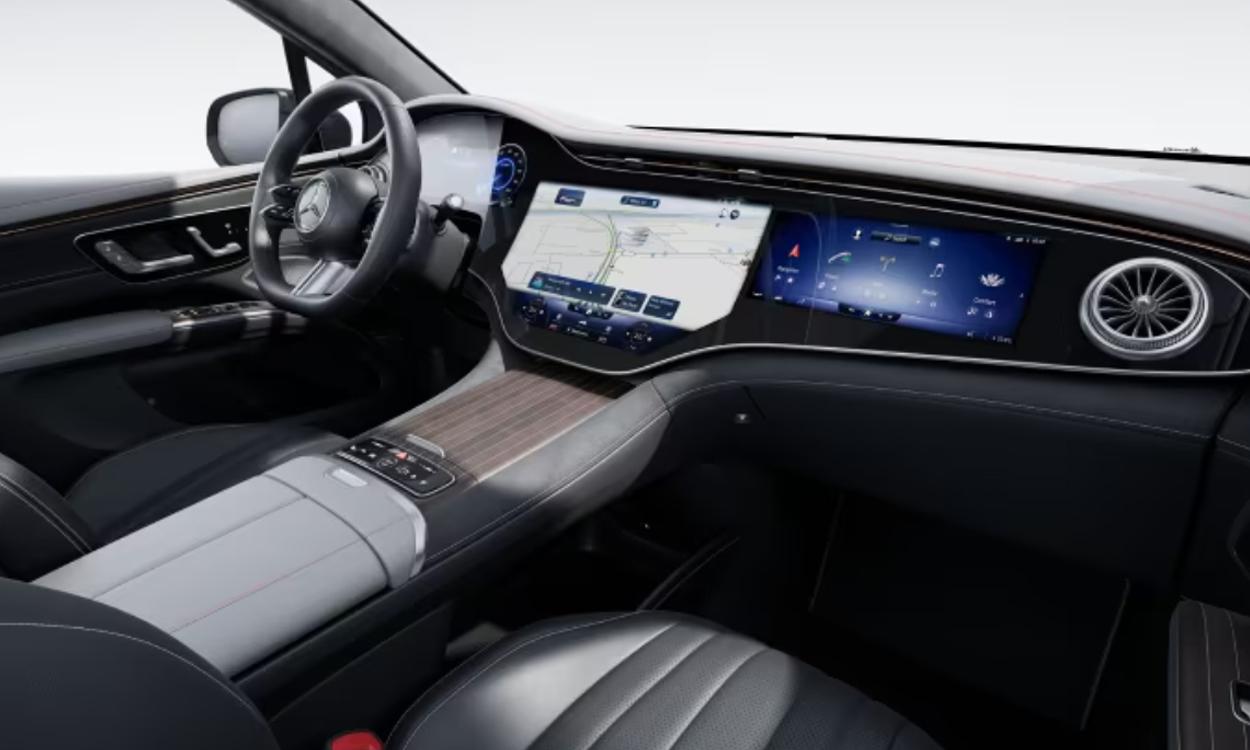 Mercedes benz eqs suv dashboard