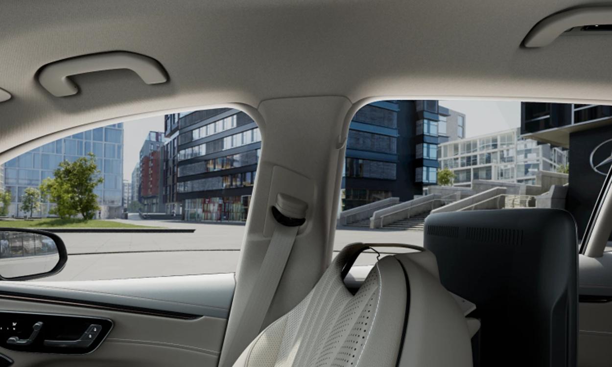 Mercedes benz eqs suv spacious cabin