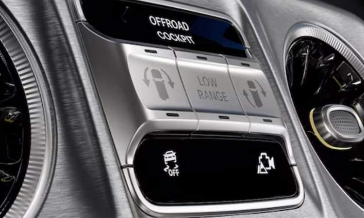 Mercedes Benz G580 Interior Features