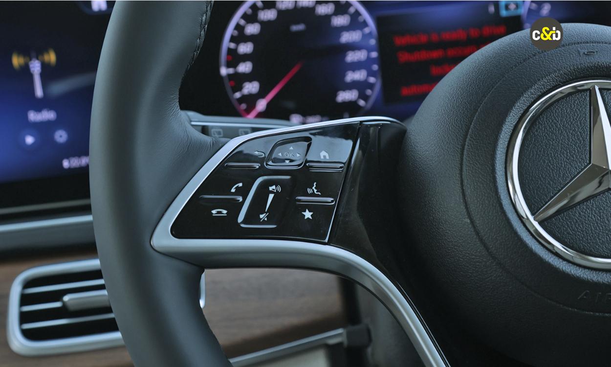 Mercedes Benz Gle Mounted Audio