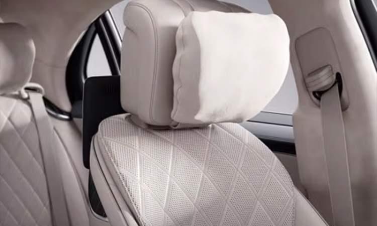 EASY ADJUST comfort headrest