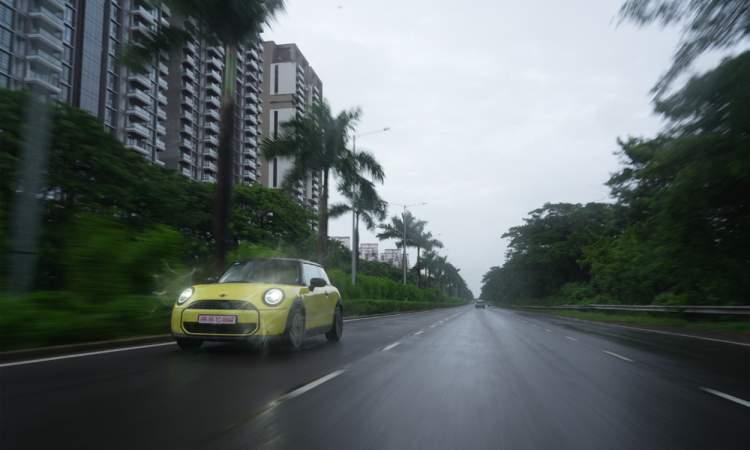 Mini Cooper S Rideview 5