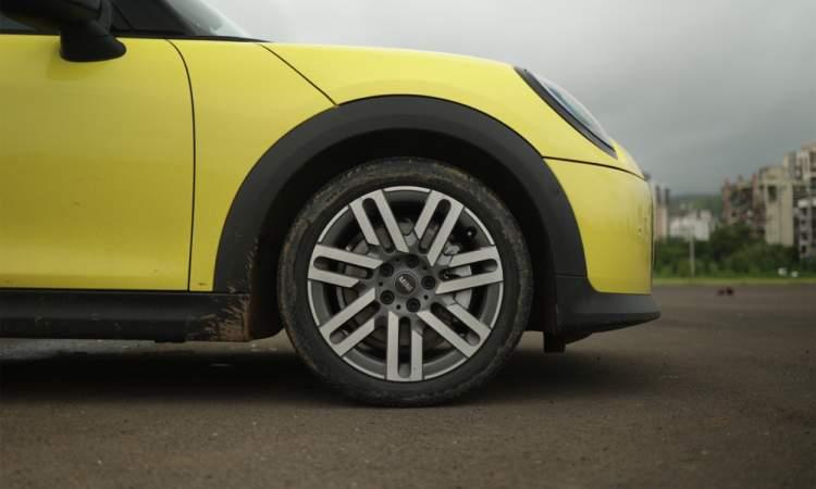 Mini Cooper S Wheel