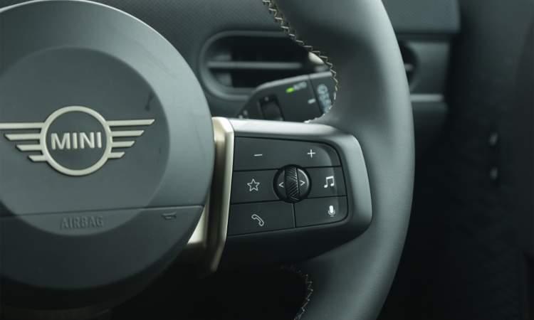 Mini Cooper S Mounted Audio