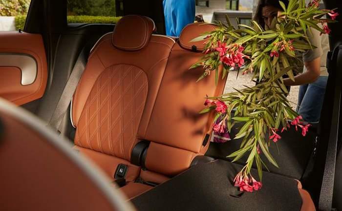 Mini Countryman Viriable Seats