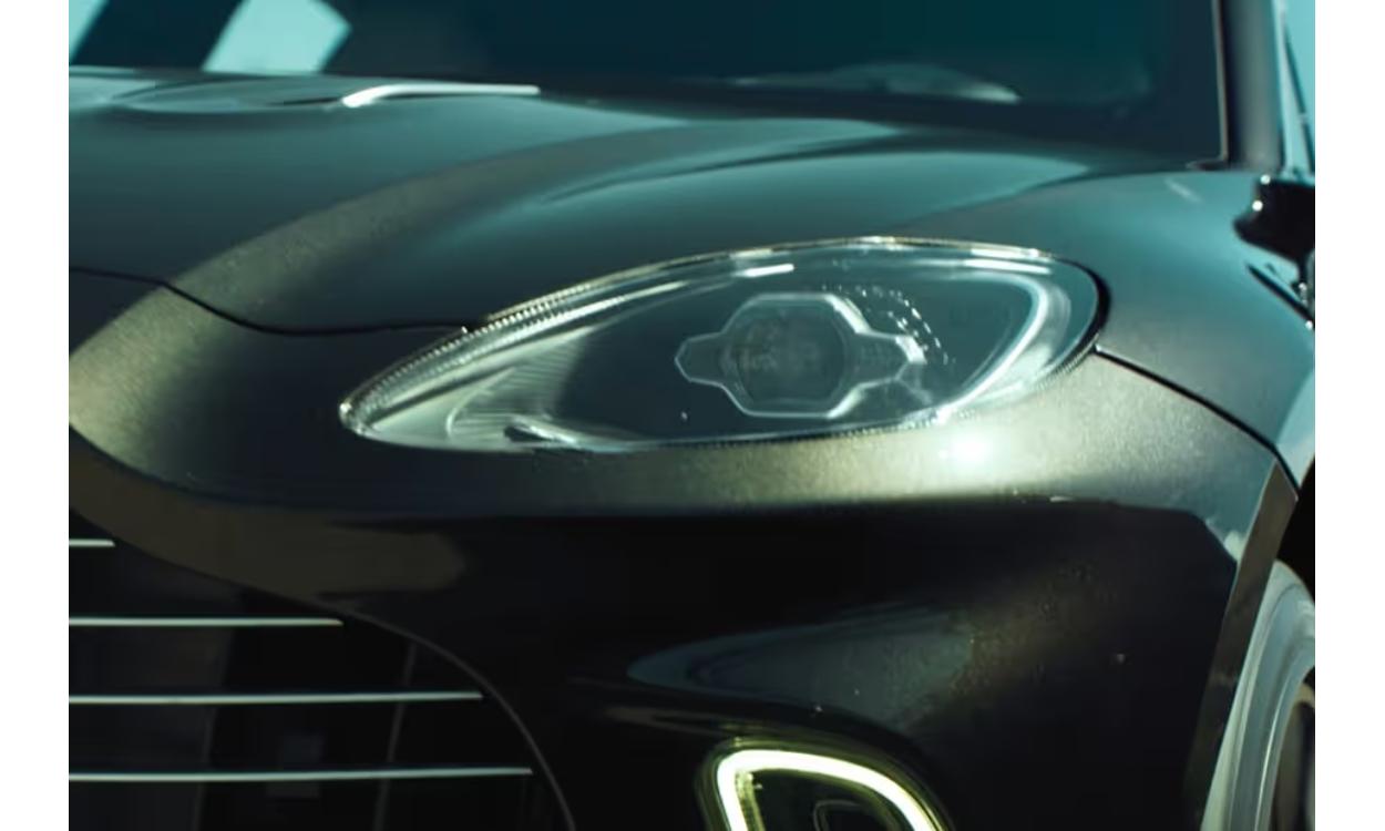 Aston Martin Dbx Headlight