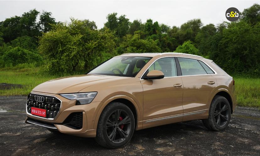 Audi Q8 Front View