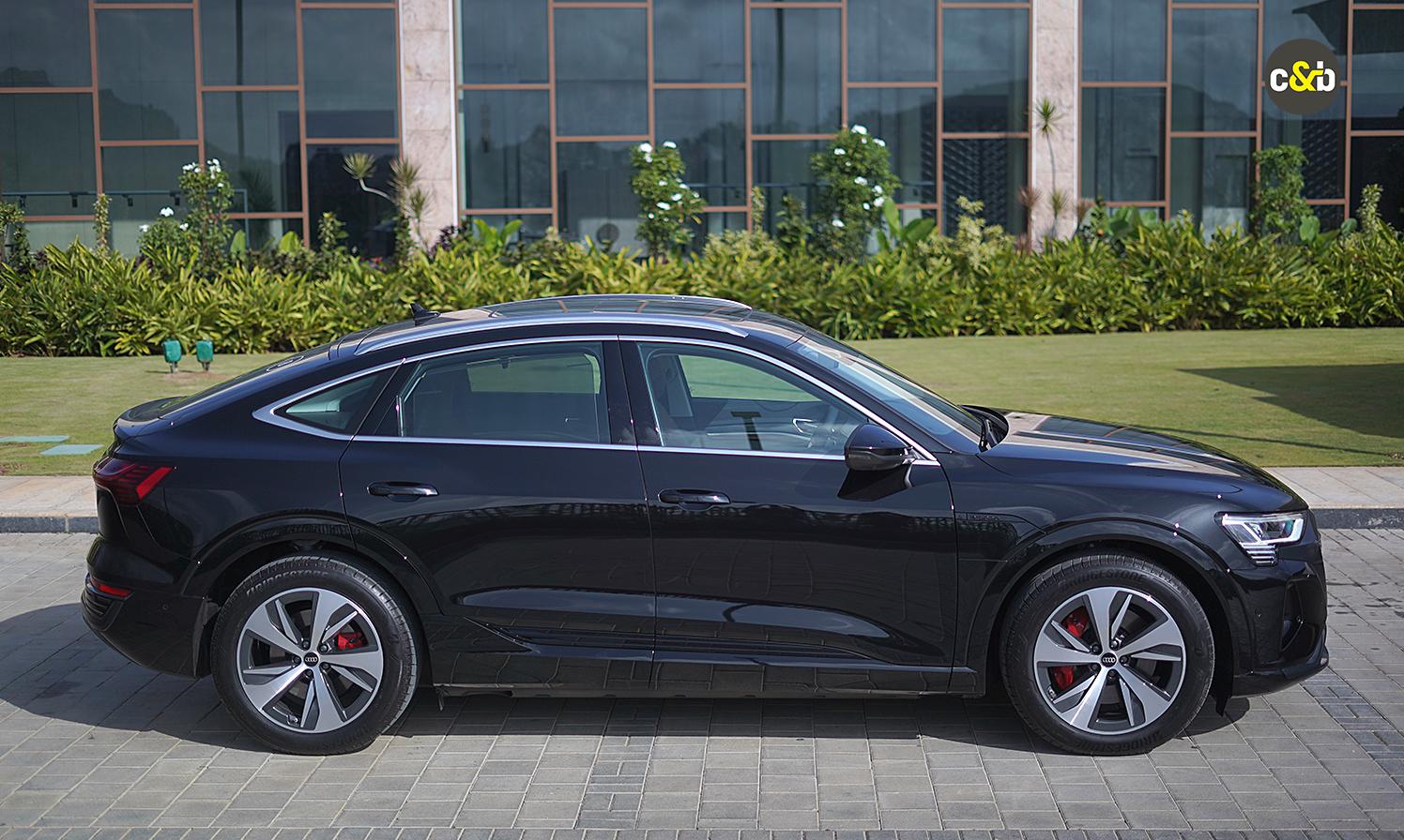 Audi Q8 Etron Sideview