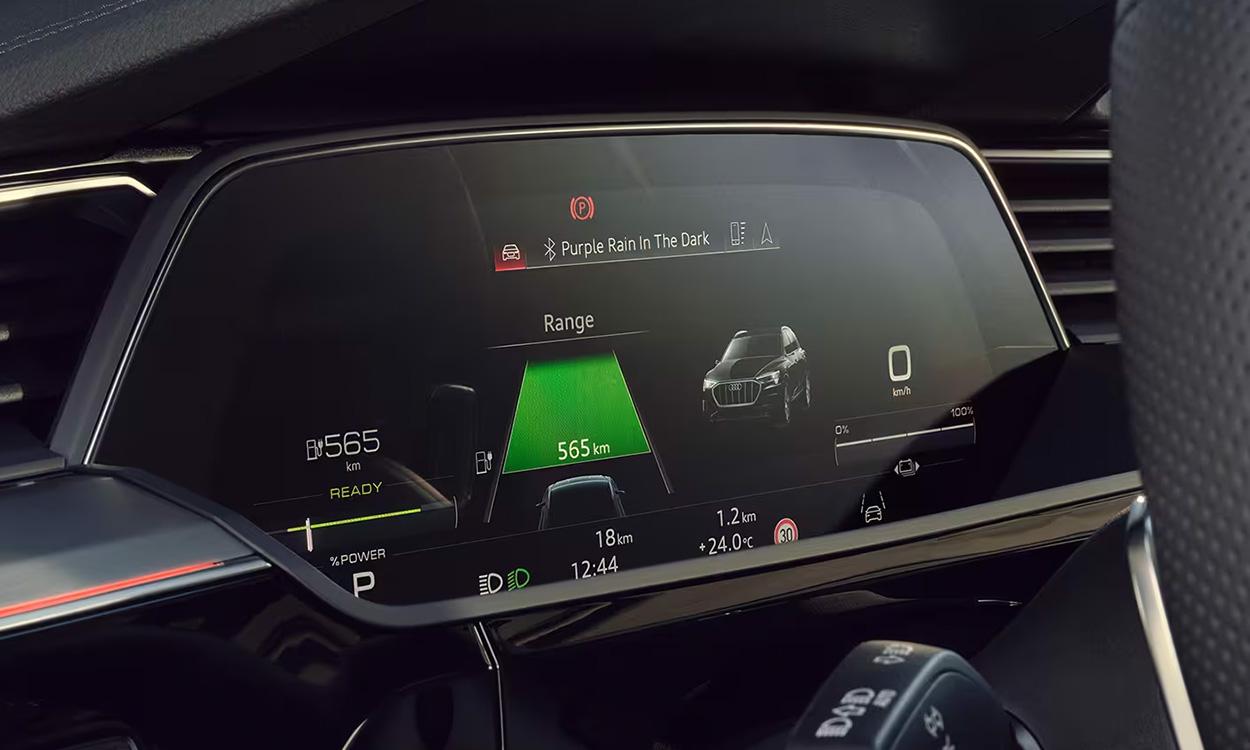 Audi q8 e Tron display