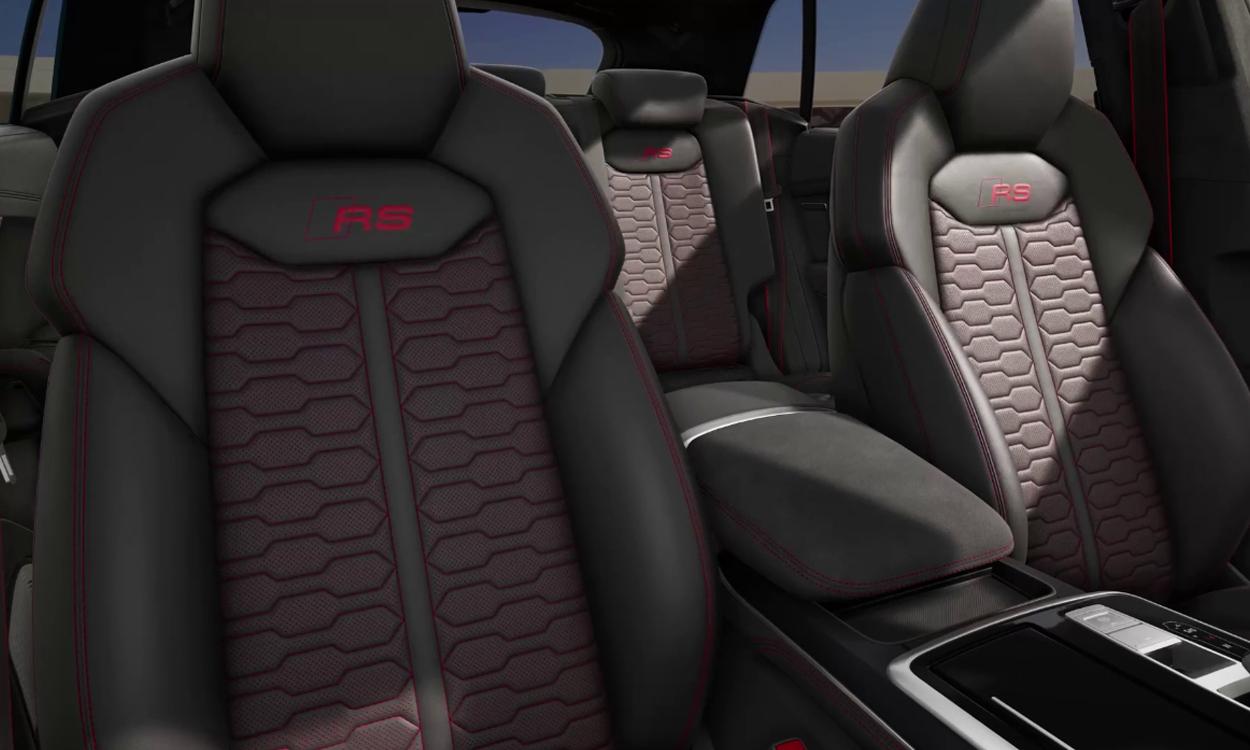 2025 Audi RS Q8 comfort