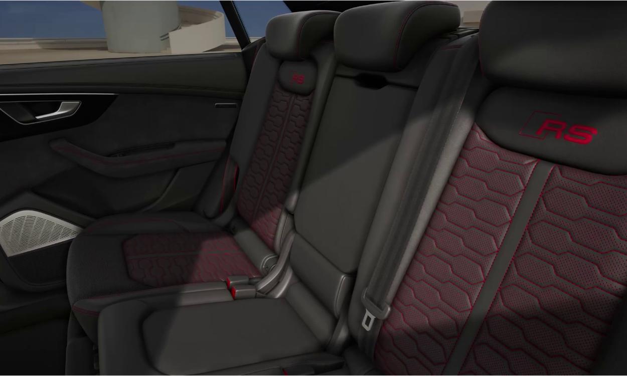 2025 Audi RS Q8 Seats
