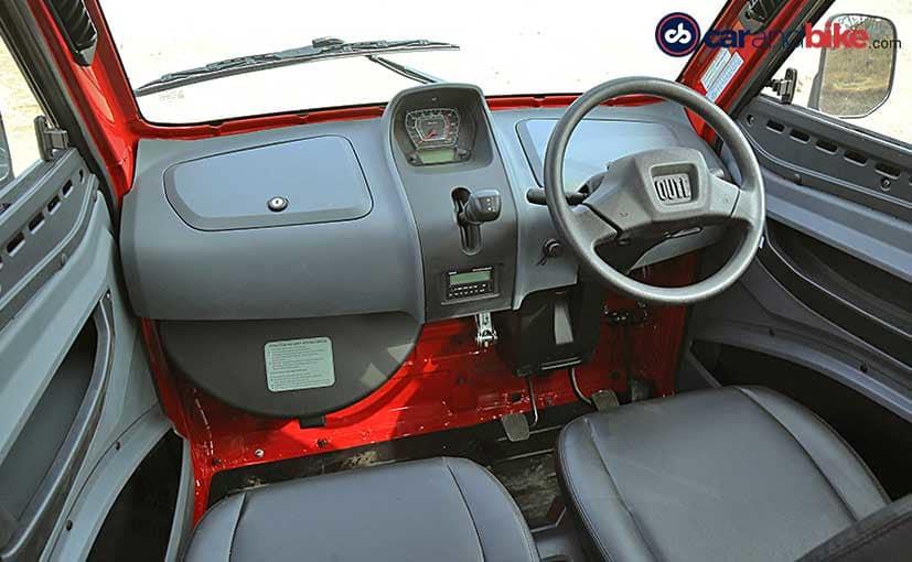 Bajaj Qute Dashboard