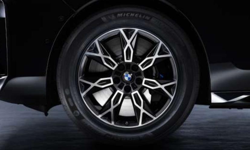 Bmw 7 Protection Wheel