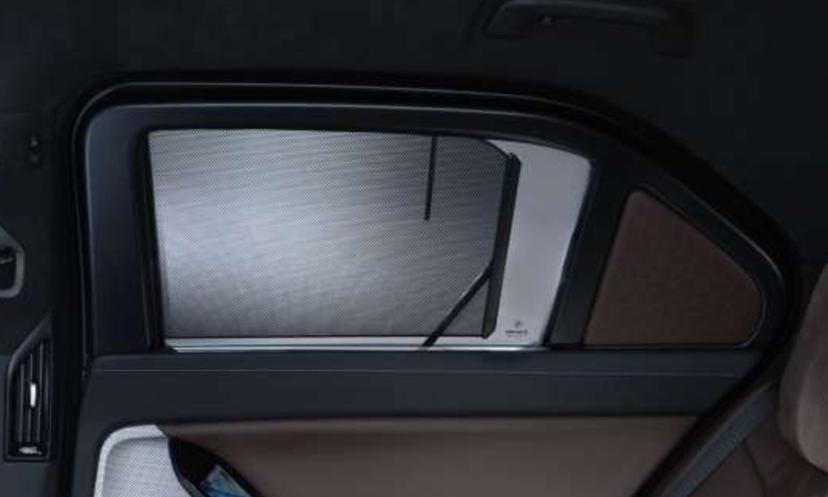 Bmw 7 Protection Door